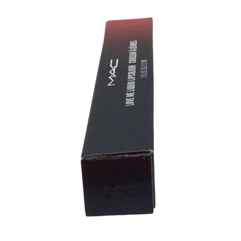 MAC Cosmetics Love Me Liquid Lipstick, (#492 Yeah I’m Fancy) (NWT)